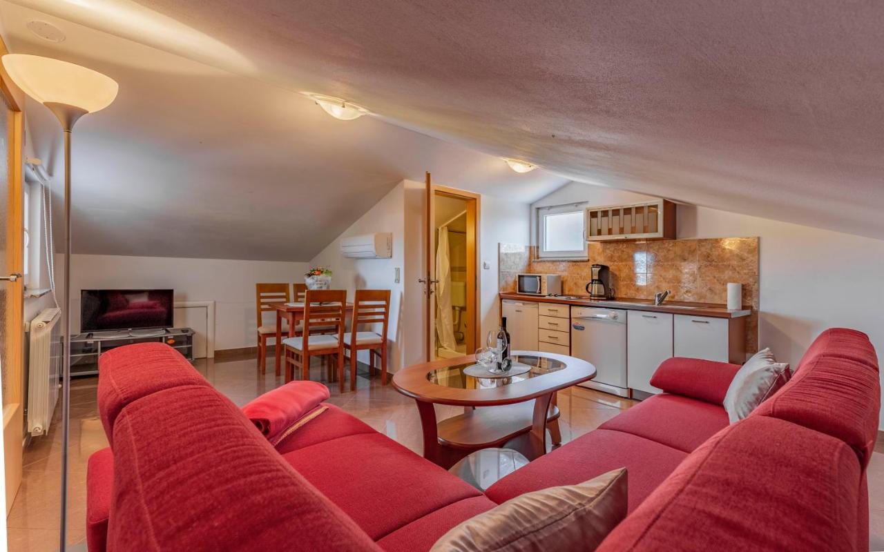 Apartments Istriensonne - Haus Stephan ميدولين المظهر الخارجي الصورة