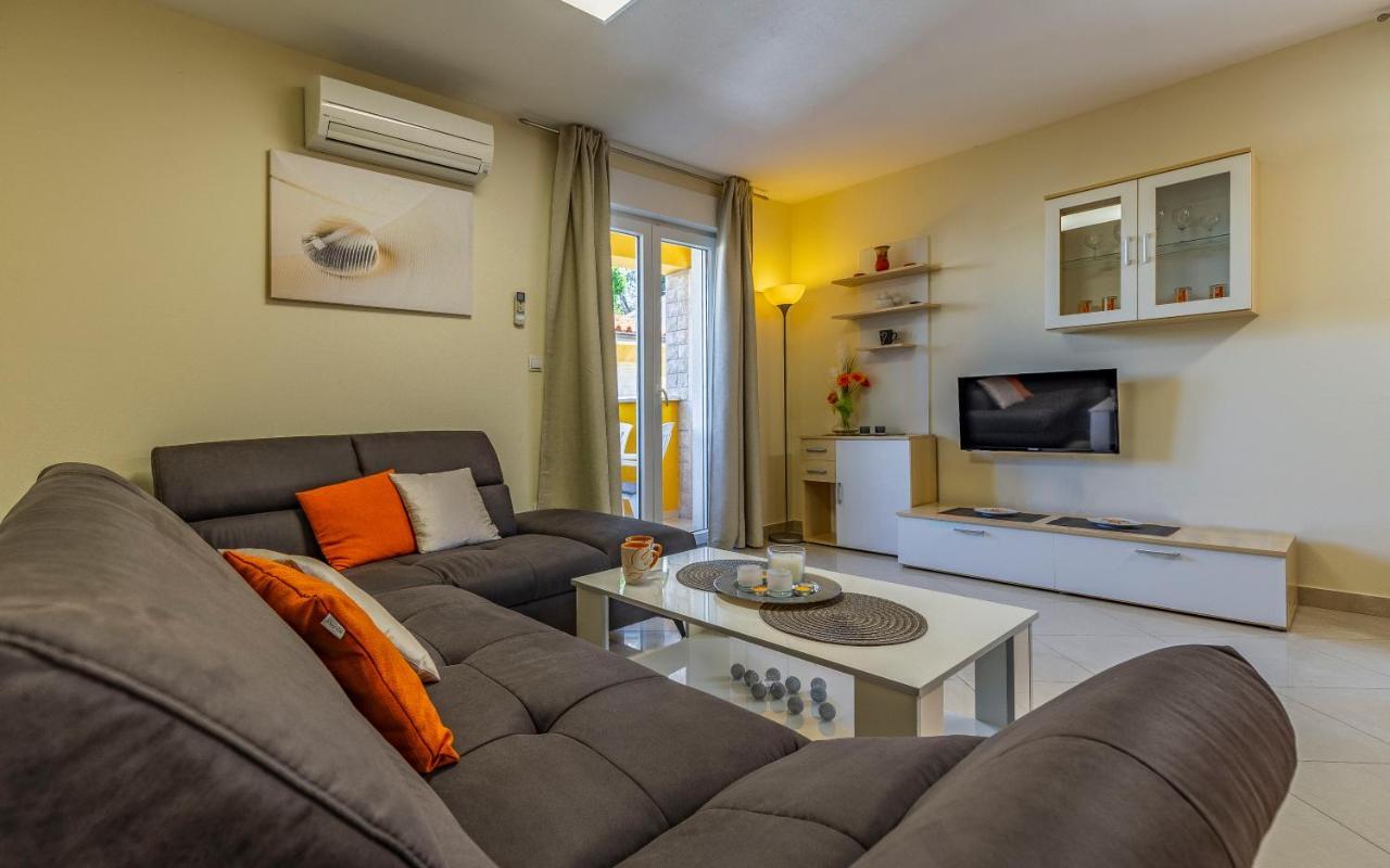Apartments Istriensonne - Haus Stephan ميدولين المظهر الخارجي الصورة