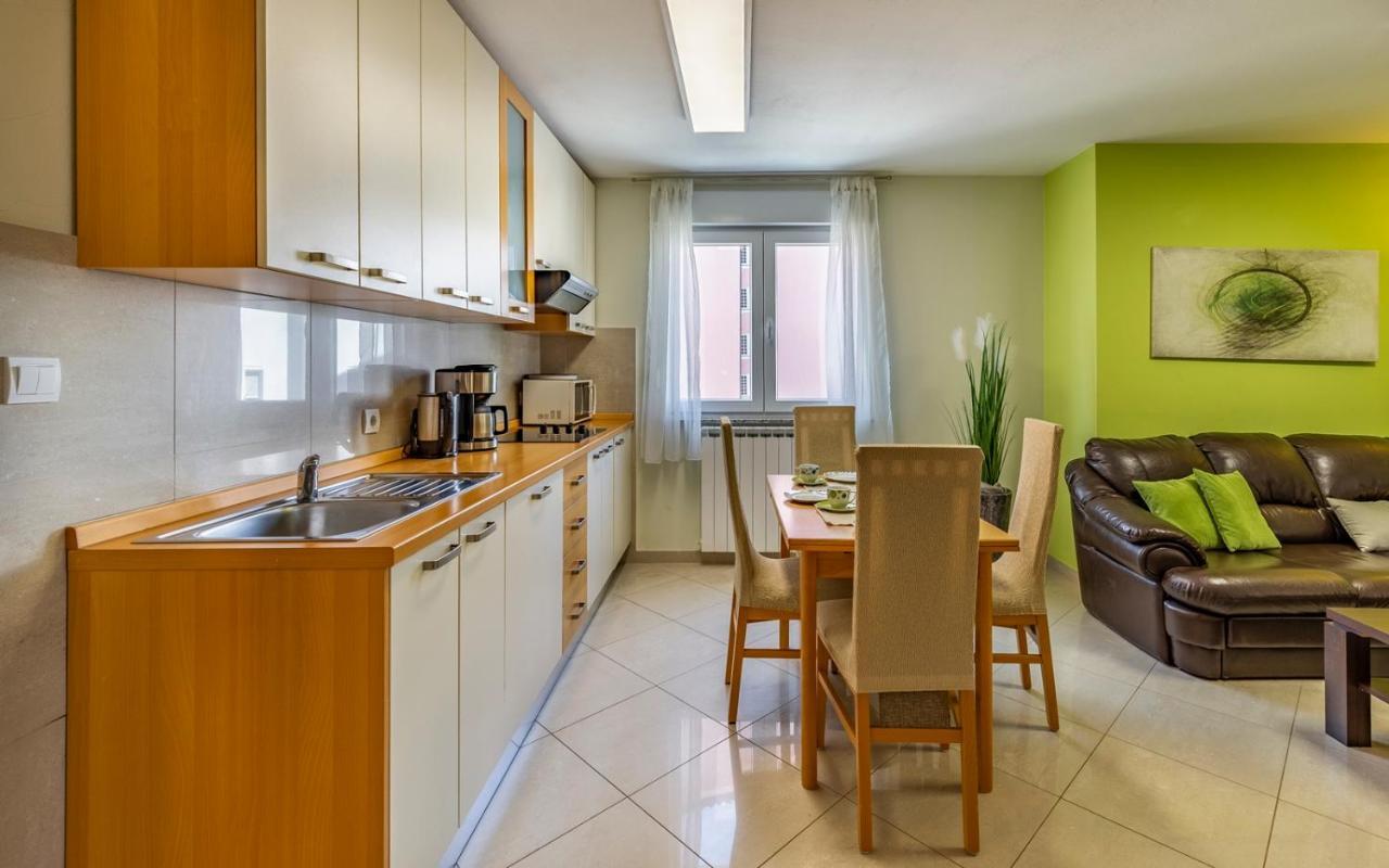Apartments Istriensonne - Haus Stephan ميدولين المظهر الخارجي الصورة