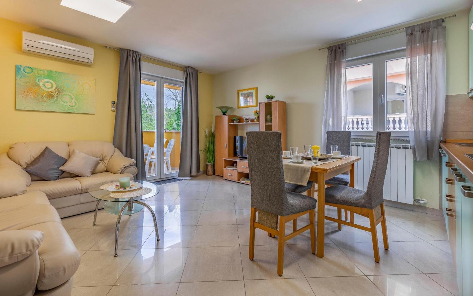 Apartments Istriensonne - Haus Stephan ميدولين المظهر الخارجي الصورة